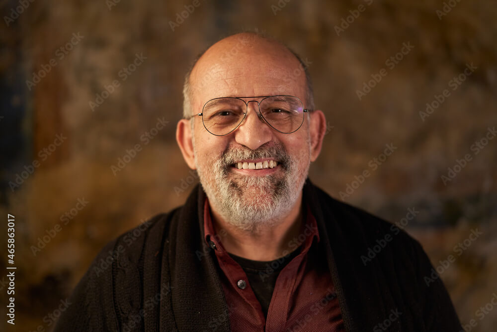 Portrait d’un homme souriant
